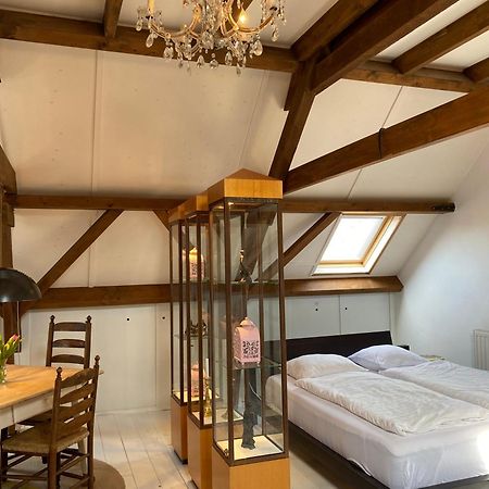 Vakantie Appartement Goedereede Let Op De Badkamer Moet Met Andere Gasten Gedeeld Worden Bagian luar foto